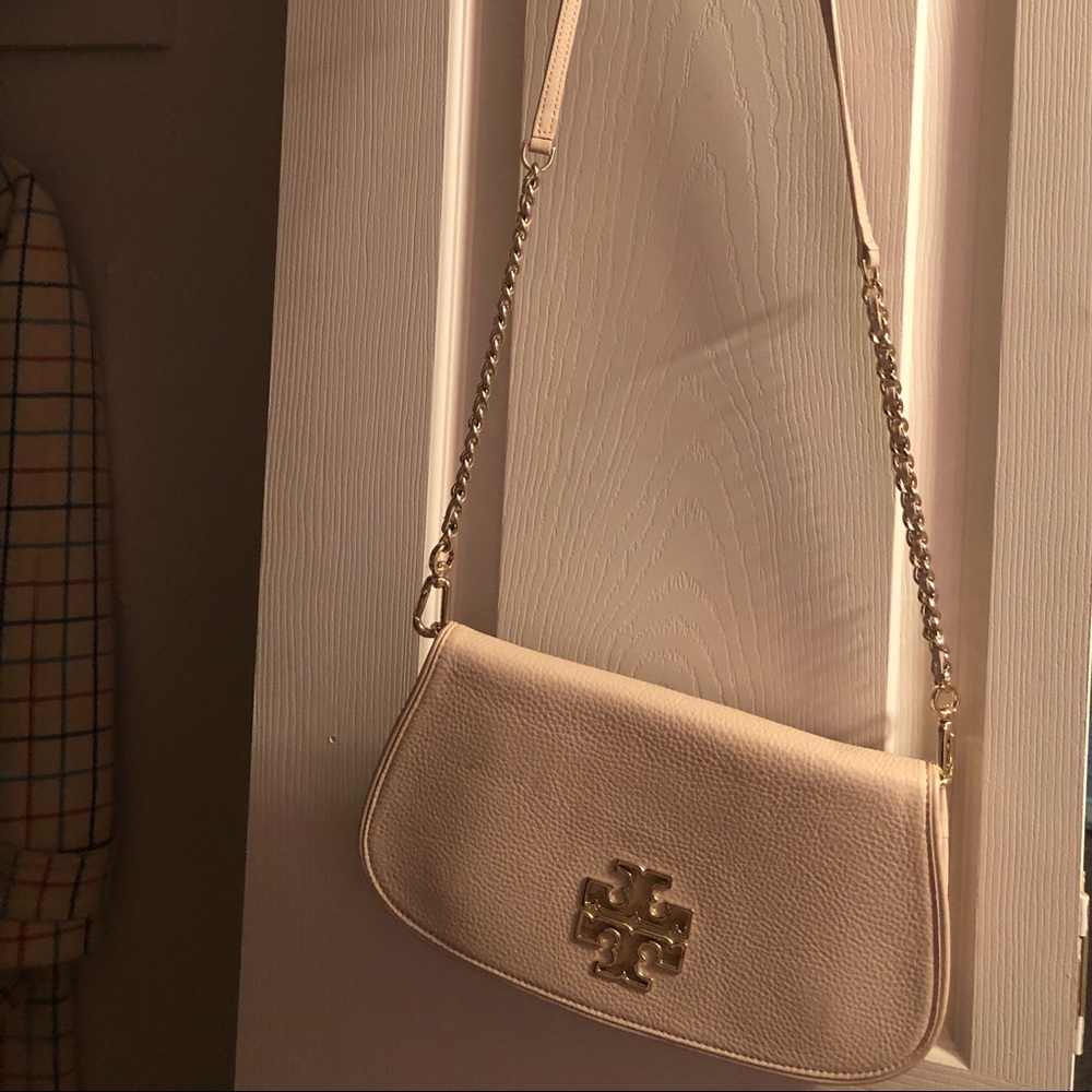 NWOT Tory Burch Britten Light Oak